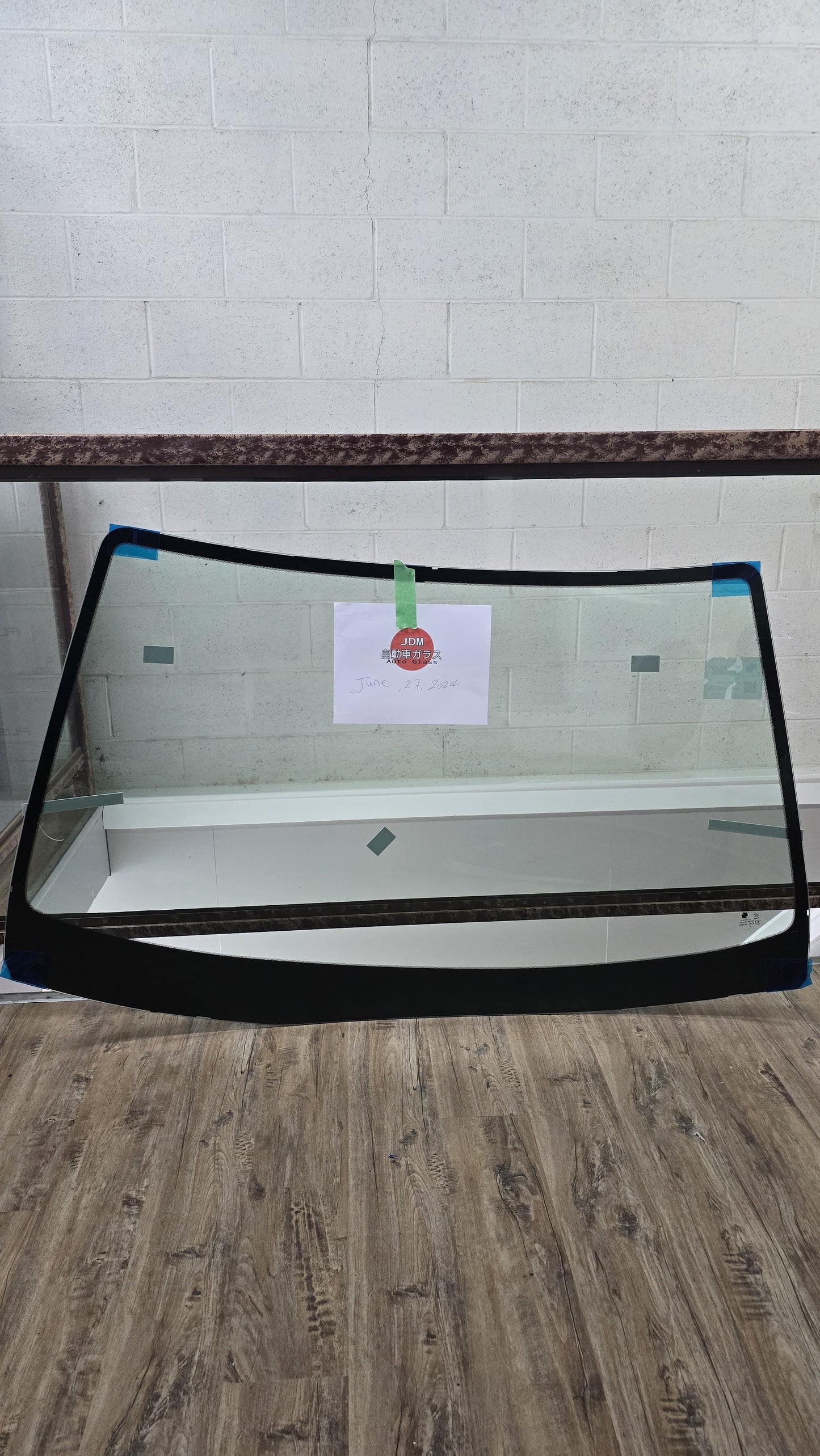 Mitsubishi Evolution VII Front Windshield