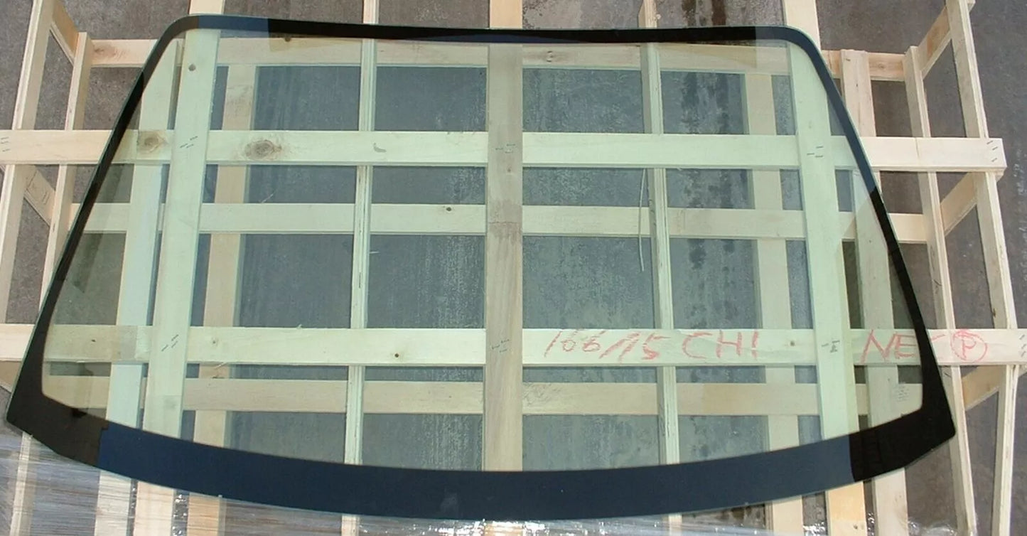 Toyota Chaser 4D Front Windshield