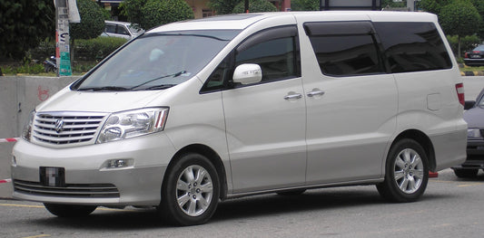 Toyota Alphard 10 Front windshield