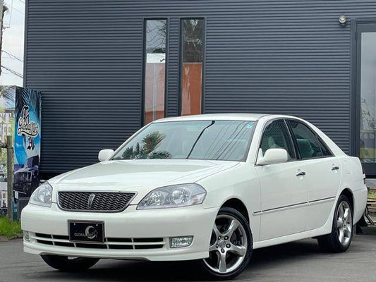 Toyota Mark II Sedan Front windshield