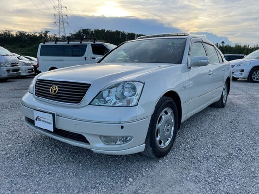 Toyota Celsior Front Windshield
